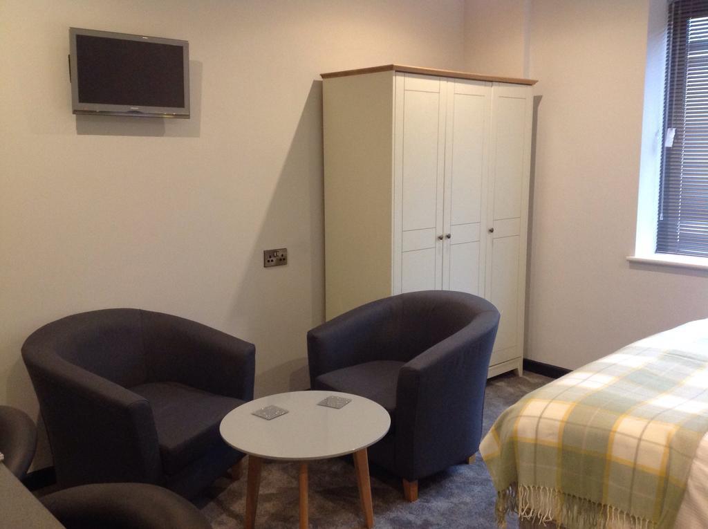 Rooms @ Number Six أوكهام الغرفة الصورة