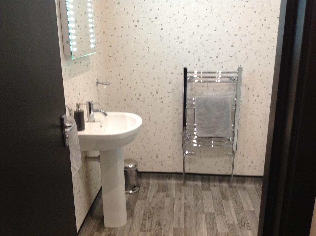 Rooms @ Number Six أوكهام المظهر الخارجي الصورة